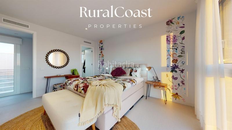 Foto 9077ede0-29fa-4b5c-b2d8-e15fff104ec7. Chalet con piscina in Bonalba-Cotoveta Mutxamel