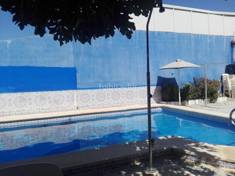 Foto 426f5b2b-3de9-4e0e-8240-4f9ae91de23a. Chalet mit parking pool in Punta Prima Orihuela