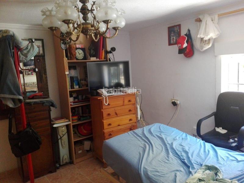 Foto 776a09f0-9faa-45b5-9a2e-bb50512b3617. Chalet mit parking pool in Punta Prima Orihuela