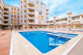 Apartament a Centro - Muelle Pesquero. Gran apartamento en torrevieja, 2 hab, 1 baño