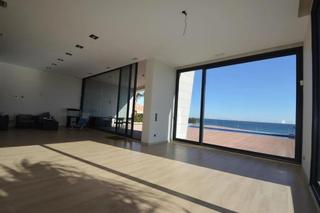 Chalet in Cabo Roig. Gran villa en primera linea de la paya en orihuela costa, 6 hab