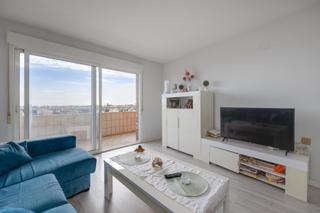 Apartament a Nueva Torrevieja. Ran apartamento con piscina comunitaria en torrevieja, 2 hab, 1