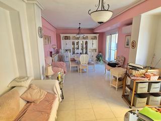 Apartament a Centro - Muelle Pesquero. Gran ático en torrevieja, 3 hab, 2 baños