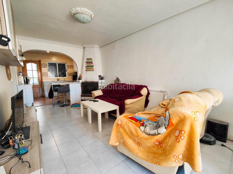 Foto 883c4fc7-5297-4edc-8f9c-f0dcbd43c554. Casa pareada gran casa pareada en san miguel, 4 hab, 2 baños en San Miguel de Salinas