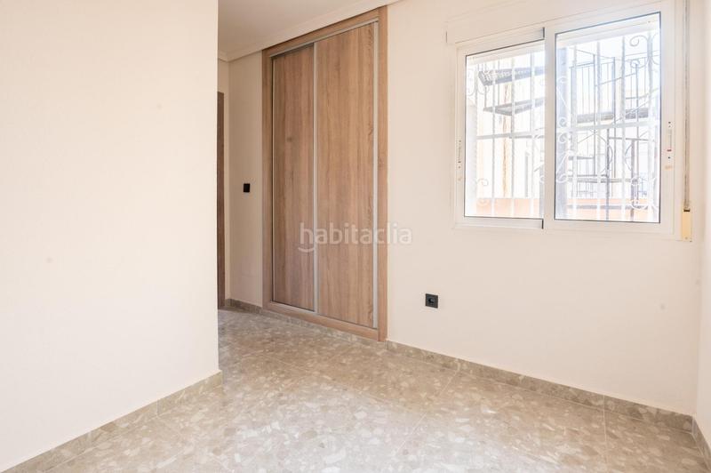 Foto b044b553-c3d2-4884-924d-edf61e85a058. Appartement in La Florida Orihuela
