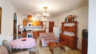 Apartament a Avenida Habaneras - Curva de Palangre. Gran apartamento en torrevieja, 2 hab,  2 baños