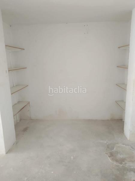 Foto 5fe9ef1a-02f8-4597-86a9-f096202fbf26. Autoparkplatz in Puerto Deportivo Torrevieja