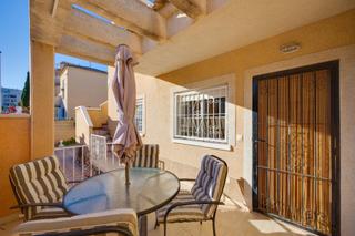 Xalet a Parque Acuático - Sector 25. Gran chalet en torrevieja, 2 hab, 1 baño