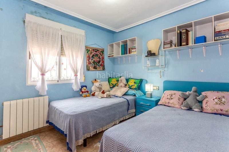 Foto f64e62b1-1168-4467-9579-500bad106e08. Chalet dans La Florida Orihuela