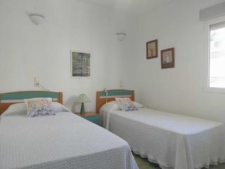Apartament a Parque de las Naciones. Gran apartamento en torrevieja, 1 hab,  1baño