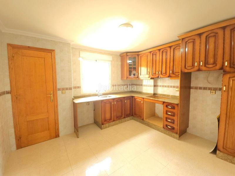 Foto b094b5a6-c55b-432a-bf05-07f741458dcf. Chalet gran villa en La Marina, 3 hab, 2 baños en Elche / Elx