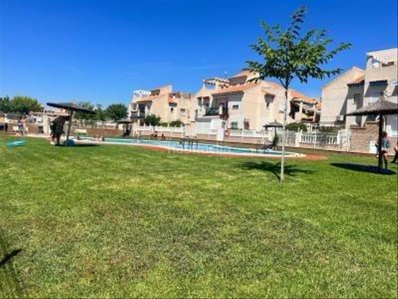 Foto fb65b24f-7a8f-4a2e-805f-315abb320f8a. Casa in Playa Flamenca Orihuela