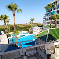 Appartement à Los Europeos. Gran apartamento en torrevieja, 2 hab, 1 baño