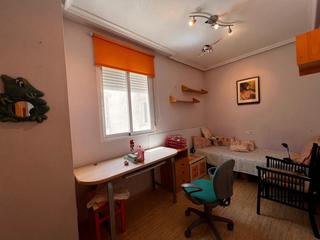 Appartement à Centro - Muelle Pesquero. Gran apartamento en torrevieja, 3 hab, 2 baños