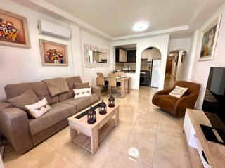 Appartement à Las Piscinas Naturales. Gran apartamento en torrevieja, 2 hab, 1 baño