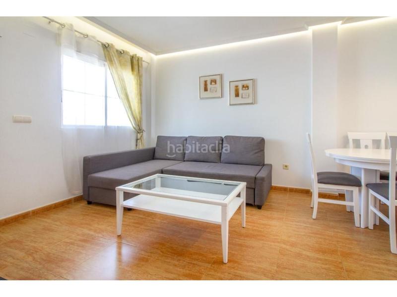 Foto 7f83cd4d-75d2-4525-8616-ce7d4da578c4. Casa gran bungalow costa, 2 hab, 1 baño en Playa Flamenca Orihuela