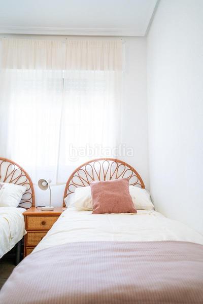 Foto 04578537-a744-493b-9f89-e33e61c4ee5e. House in Aguamarina Orihuela