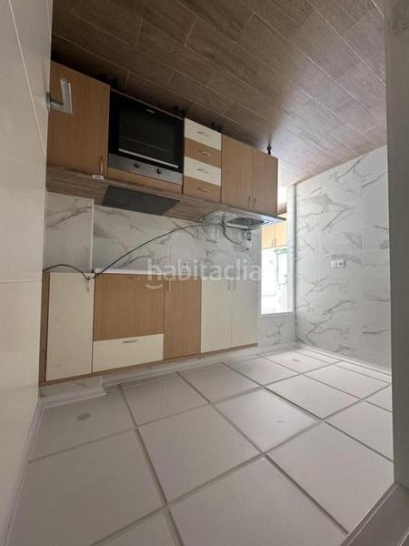Foto 076da5e5-e547-46ab-a0cd-99947a9db63b. Apartamento gran apartamento reformado en almoradi, 3 hab, 1 baño en Almoradí