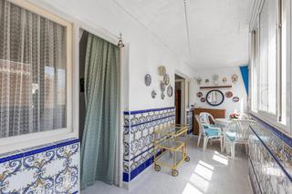 Apartament a Los Europeos. Gran apartamento en torrevieja, 1 hab, 1 baño