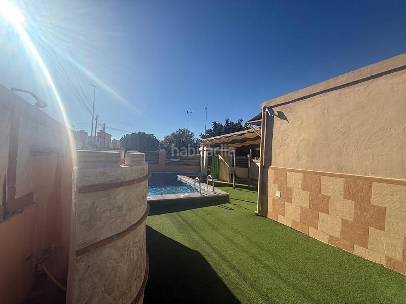 Foto 32c6d95e-8a11-48b1-9fec-2ad599855a27. Chalet in La Florida Orihuela