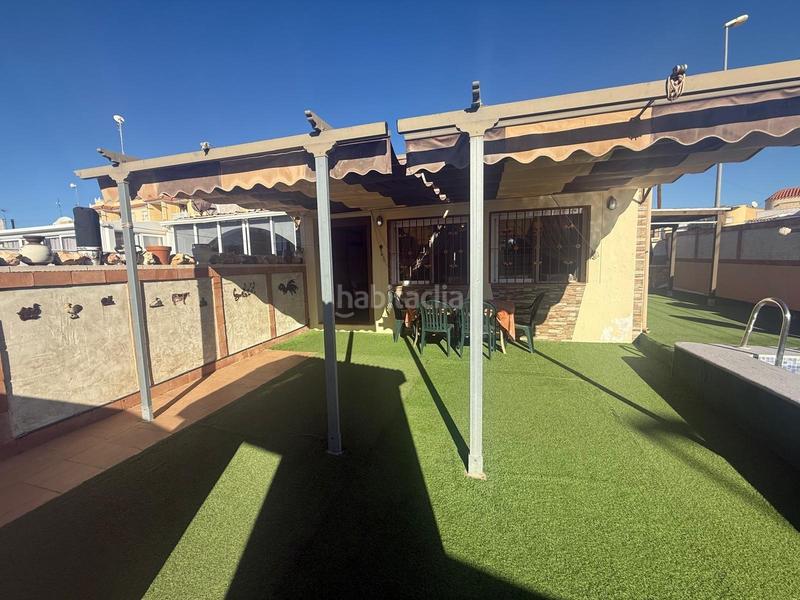 Foto d6d5bbf6-4351-4fa4-933f-53133bb38622. Chalet in La Florida Orihuela