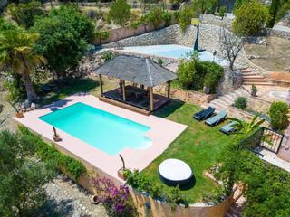 Chalet à Polop. Gran villa de lujo en guadalest, 3 hab, 4 hab