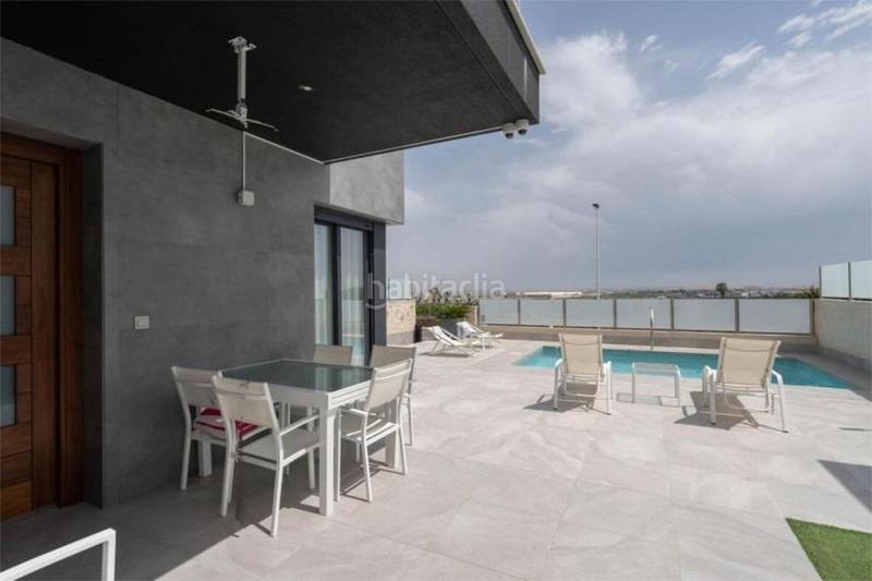 Foto da883b79-7fc6-48df-89a7-7cfbff2a248e. Casa a Los Balcones-Los Altos Torrevieja