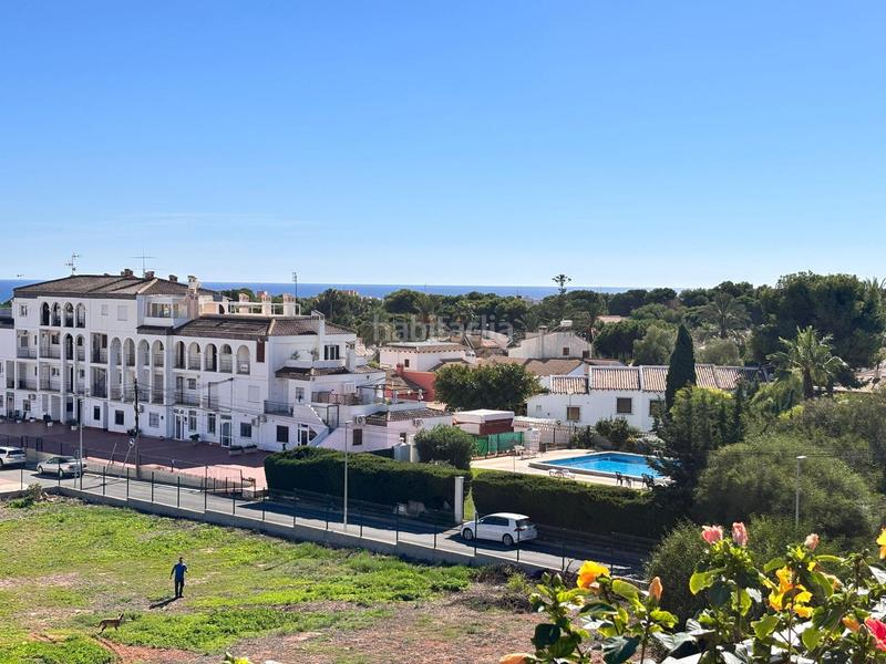 Foto f6867ad8-929f-4c79-9a92-a1874f15d9a5. Appartement dans Punta Prima Orihuela
