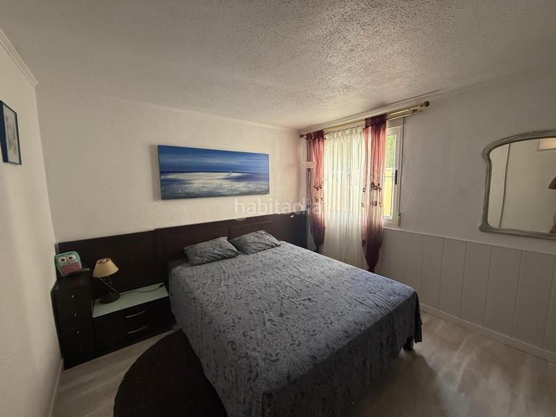 Foto 550303eb-cec8-4177-a56d-4e65ebc85493. Chalet gran chalet independiente costa, 3 hab, 2 baño en Orihuela