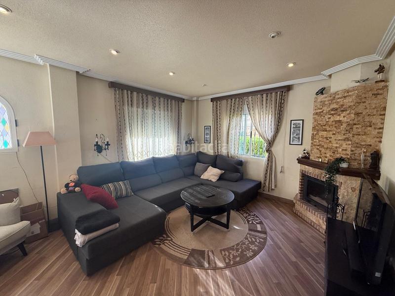 Foto 63951f95-4ea3-4b2b-a479-7f1cb078aa06. Chalet gran chalet independiente costa, 3 hab, 2 baño en Orihuela