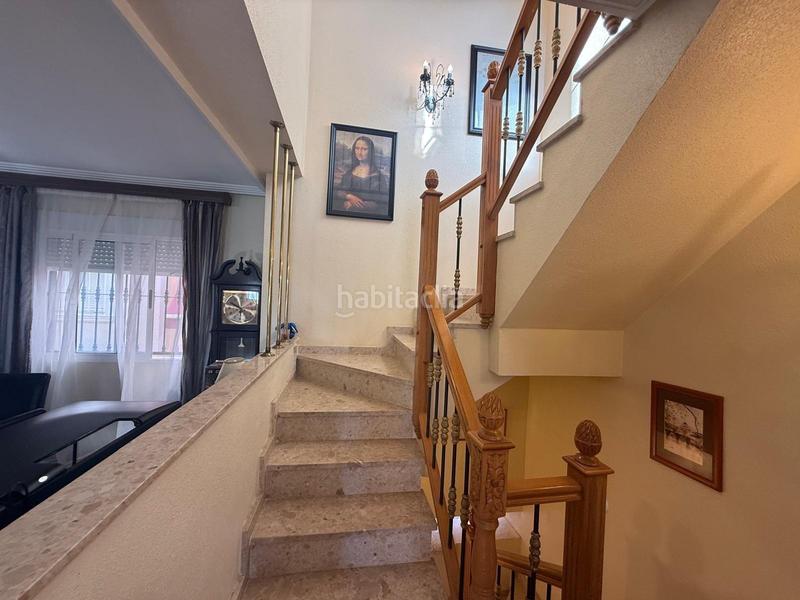 Foto d66a21d6-9627-4237-8221-a33aa8c7b753. Chalet gran chalet independiente costa, 3 hab, 2 baño en Orihuela