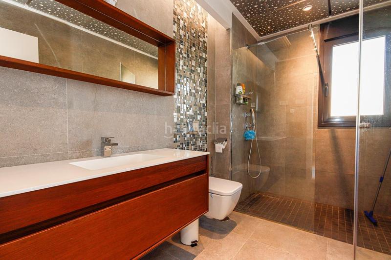 Foto 2a79f372-ad67-467d-920a-ee9b96f65472. Chalet in Campoamor Orihuela