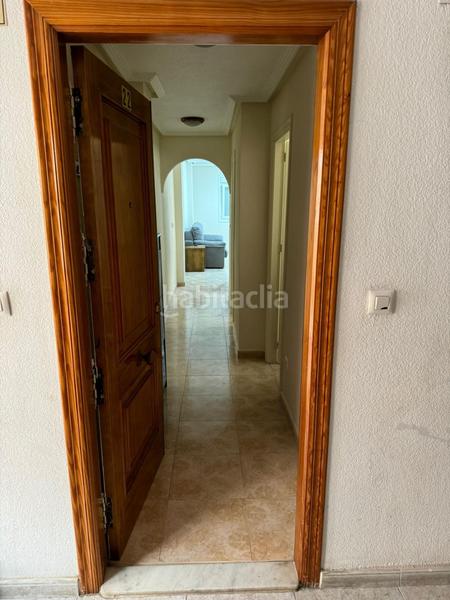 Foto 2afdde90-2e11-4cb6-83f9-904a59d35c28. Apartment in Puerto Deportivo Torrevieja