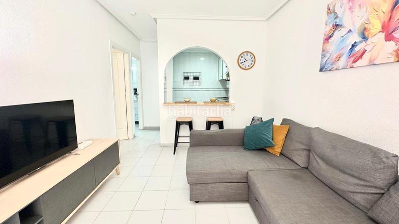 Foto 1f1781fb-e3b0-4254-97c8-99e679a0c519. Piccolo appartamento in El Acequión Torrevieja