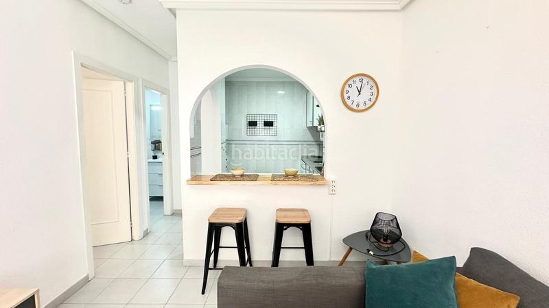 Foto 73b61ca6-1e8b-4abe-9cef-04f1f09a0b0e. Piccolo appartamento in El Acequión Torrevieja