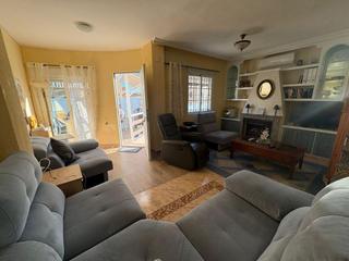 Maison jumelée à Villamartín-Las Filipinas