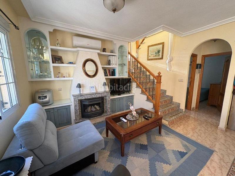 Foto 787bb0fd-3ced-4850-a121-4c34fda20919. Casa adossada a Villamartín-Las Filipinas Orihuela