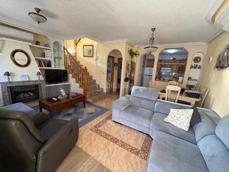 Foto 95116228-bdab-4308-abe9-b68c4a68a23e. Casa adossada a Villamartín-Las Filipinas Orihuela