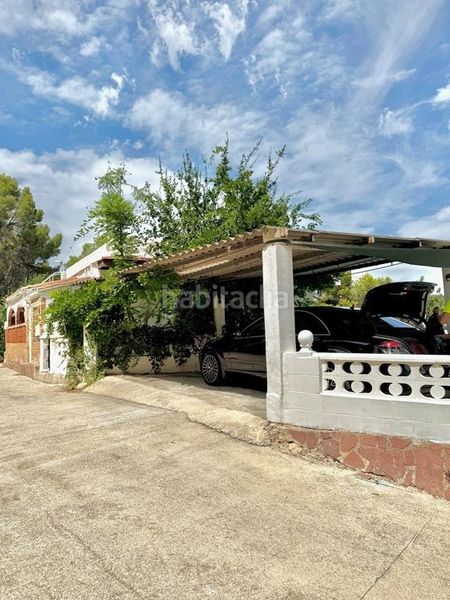 Foto 4e3c71c9-88ab-4b01-96d4-f90d52d2a1d2. Chalet gran chalet con piscina propia , 4 hab, 2 baños en Gandia