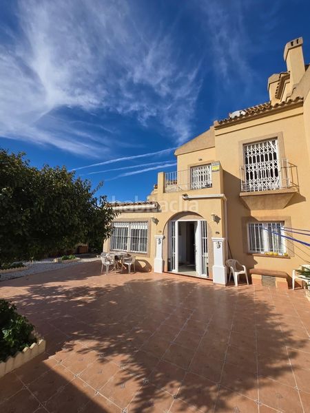 Foto acb0cf02-4ef2-432c-9c9f-b7bf51f53669. Chalet in Aguas Nuevas Torrevieja