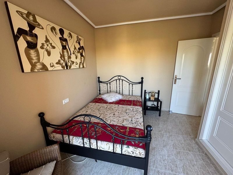 Foto a1a274eb-767d-4777-bfbb-893d675d1e96. Casa adossada a Rojales