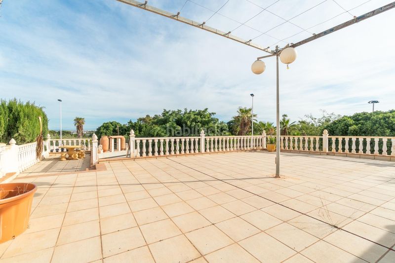 Foto 4da72ef4-2c4b-462f-ae03-ede61b939541. Chalet in Los Balcones-Los Altos Torrevieja