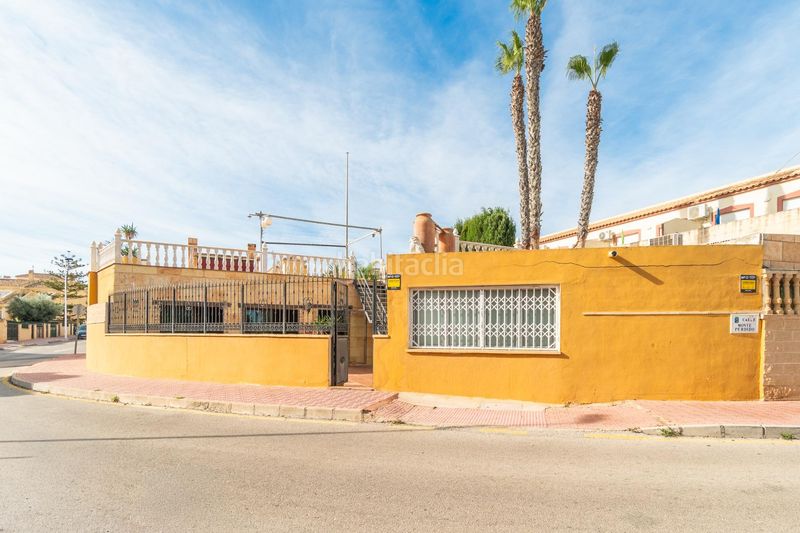 Foto 85b7c67d-0448-473e-ba50-39050fec192a. Chalet in Los Balcones-Los Altos Torrevieja
