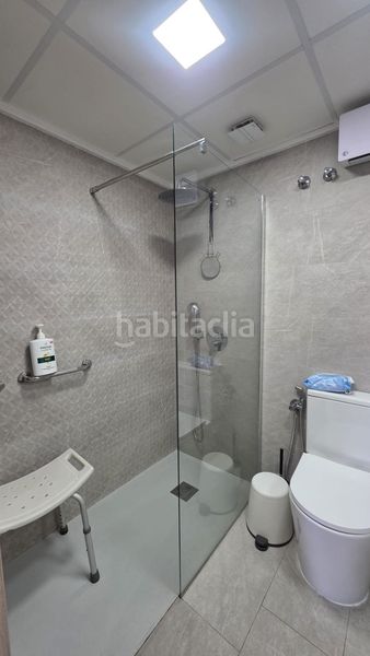 Foto f690f4dd-f5cc-42b2-a497-6d4291192a15. Apartament a Almoradí