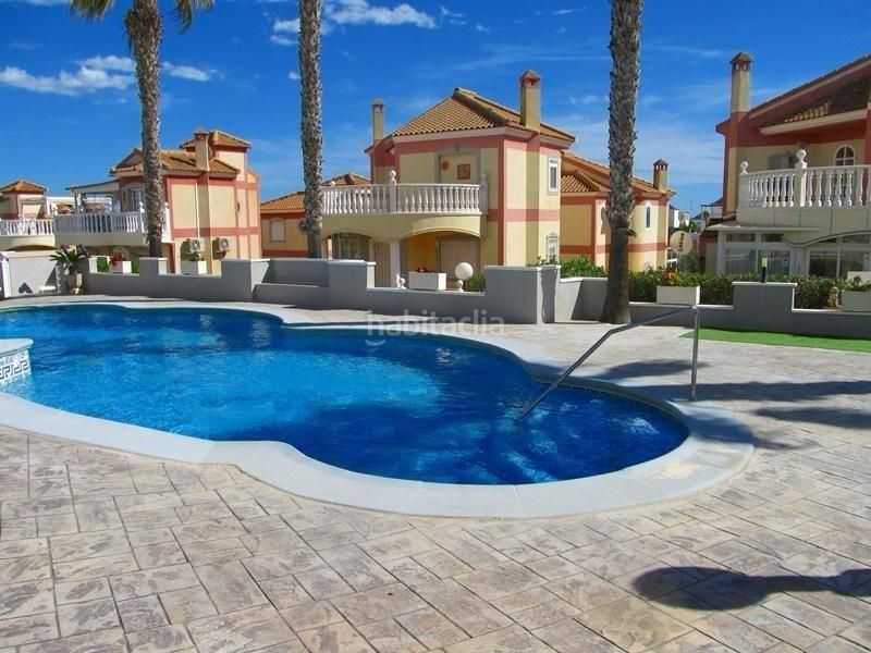 Foto fb46f30e-cd80-4455-952c-50124a3592dd. Chalet in Parque Acuático - Sector 25 Torrevieja
