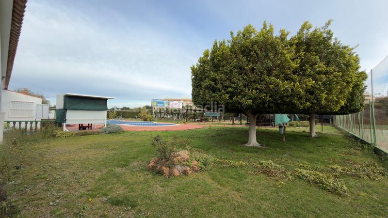 Foto 3d12a6ec-b7e5-444c-9d53-ee0a59abc6c5. Casa a La Florida Orihuela