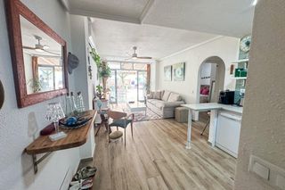 Apartamento en Centro - Muelle Pesquero. Gran apartamento en torrevieja 2 hab, 1 baño