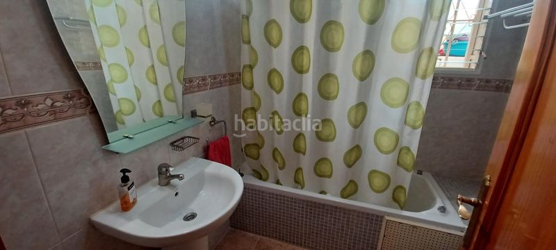 Foto c9a5e1b2-7d64-4430-9e6d-8402cd27222e. Casa a La Florida Orihuela