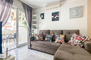 Piccolo appartamento in Las Piscinas Naturales. Gran apartamento en torrevieja 2 hab, 1 baño