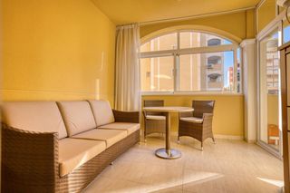 Apartamento en Torreblanca. Gran apartamento en aguas nuevas torrevijea 2 hab, 2 baños